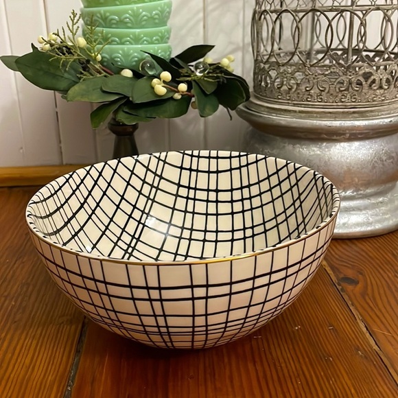 New Thyme And Table Large Soup or Serving Bowl - Picture 1 of 6